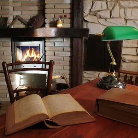 Enchanting In Gratillon With Mountain View And Sauna * Villeneuve