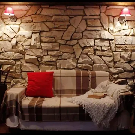 Dağ evi Enchanting In Gratillon With Mountain View And Sauna Villeneuve