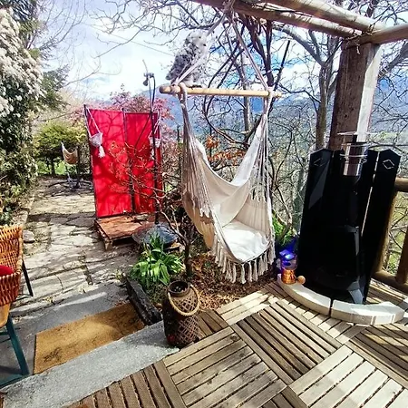 Dağ evi Enchanting In Gratillon With Mountain View And Sauna Villeneuve