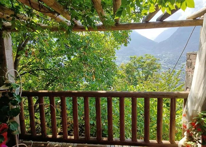 Enchanting In Gratillon With Mountain View And Sauna * 빌레누베