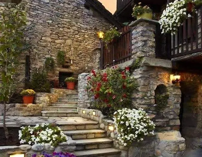 Enchanting In Gratillon With Mountain View And Sauna